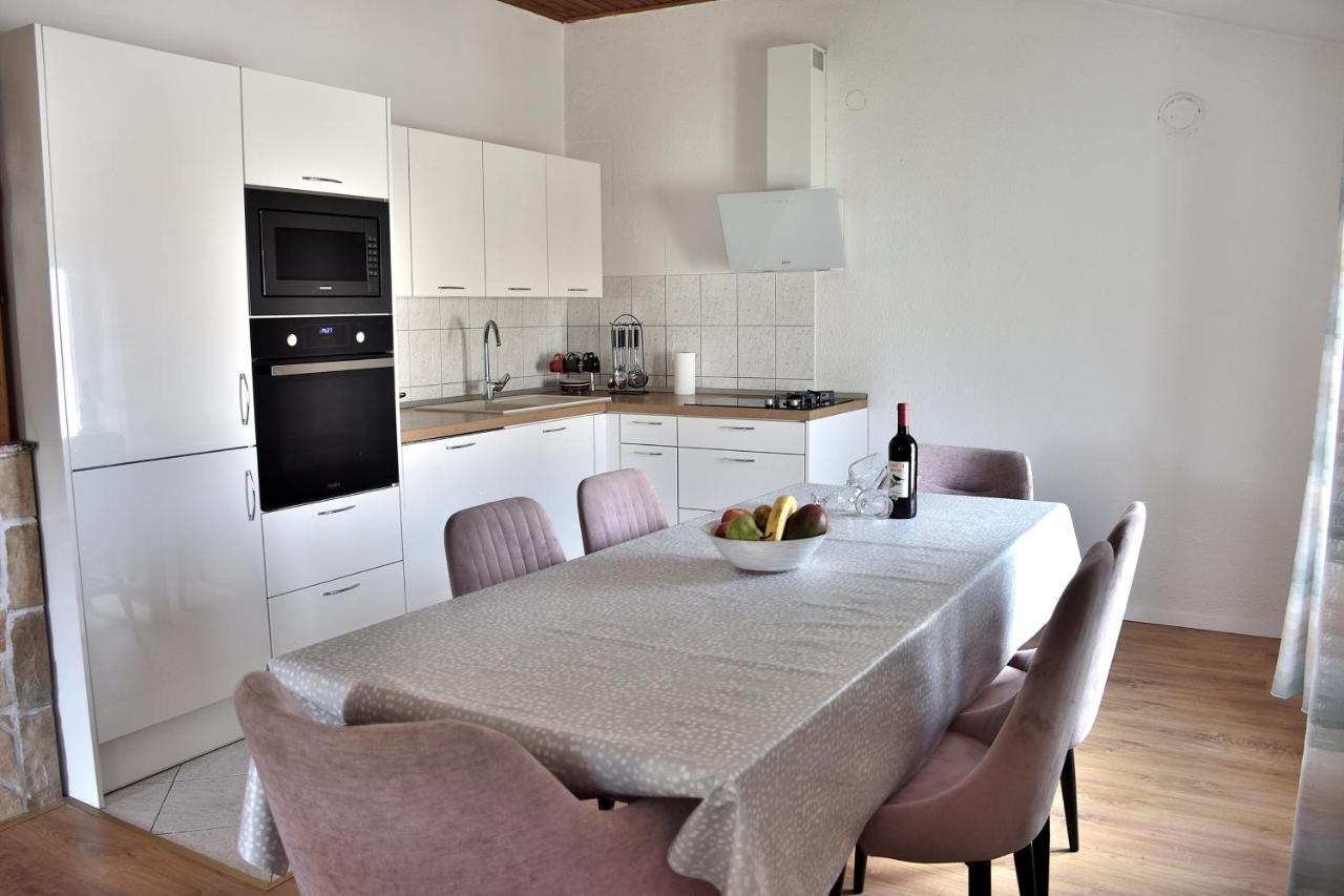 Apartment Leonora Vodice Kültér fotó