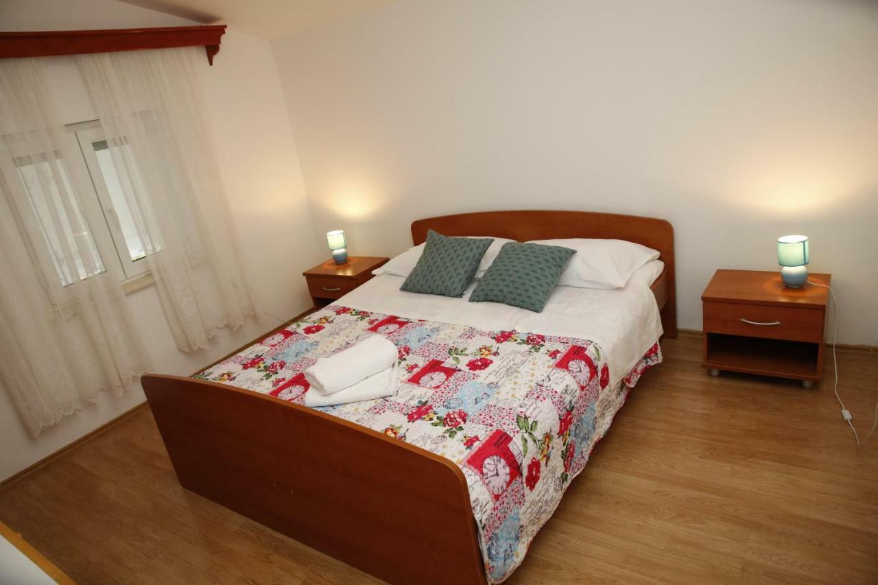 Apartment Leonora Vodice Kültér fotó